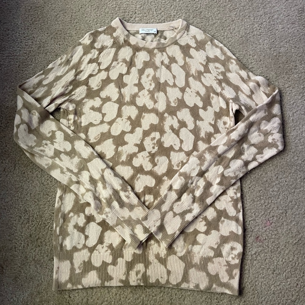 Equipment Tan and Cream Sweater